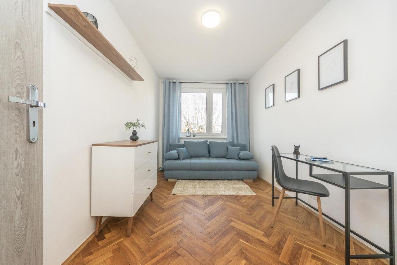Glow Apartments, Apartament Kolobrzeska Danzica Esterno foto