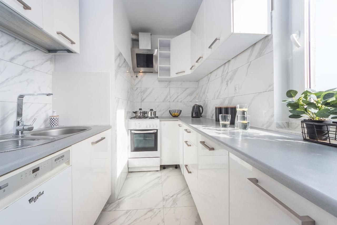 Glow Apartments, Apartament Kolobrzeska Danzica Esterno foto