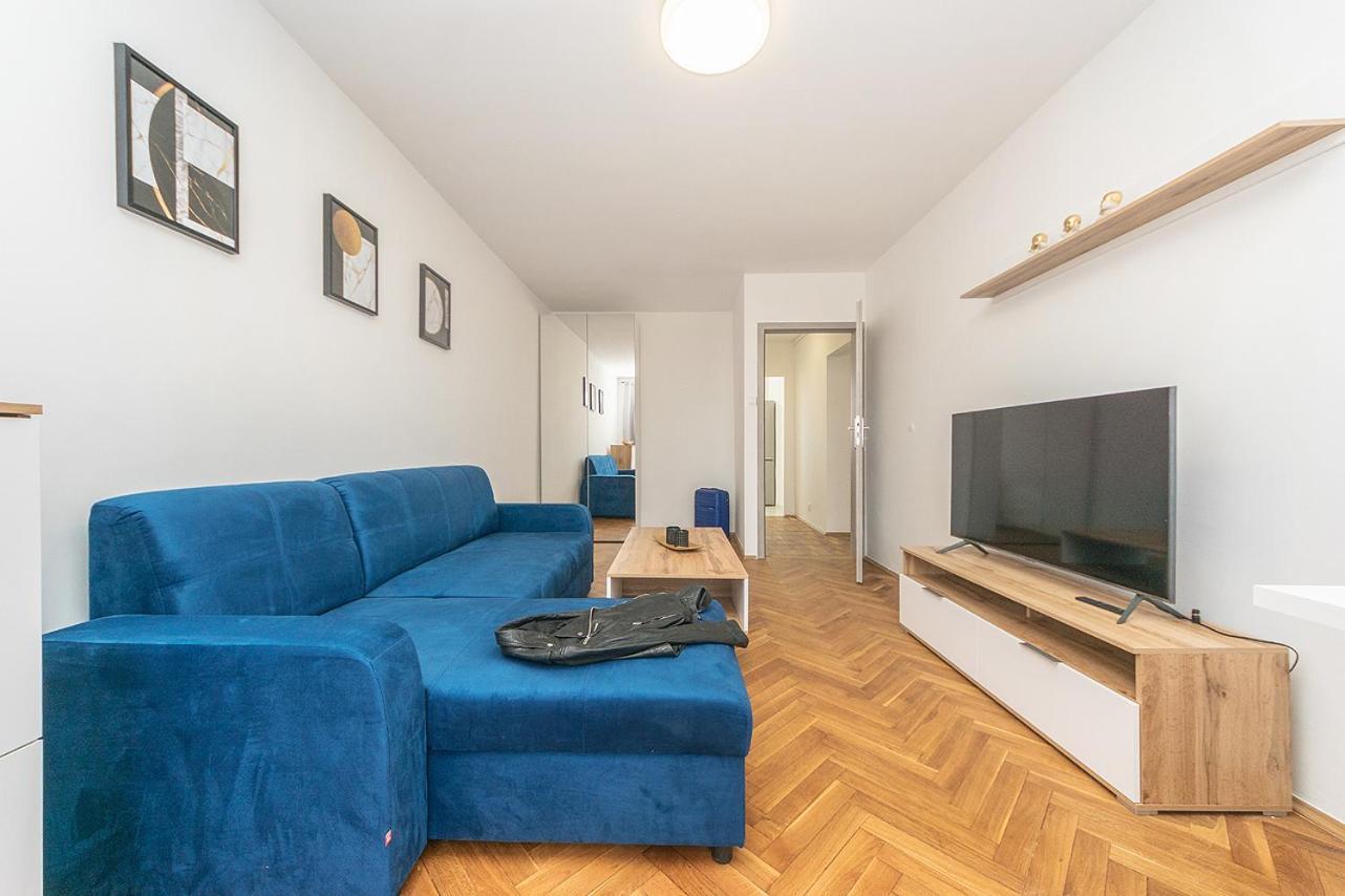 Glow Apartments, Apartament Kolobrzeska Danzica Esterno foto